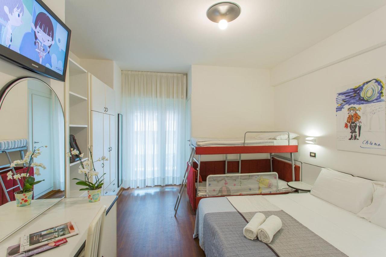 Hotel Adelphi Ριτσιόνε Εξωτερικό φωτογραφία